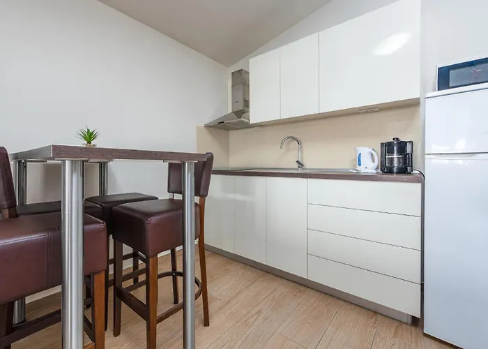 1 Bedroom Amazing In Daire *