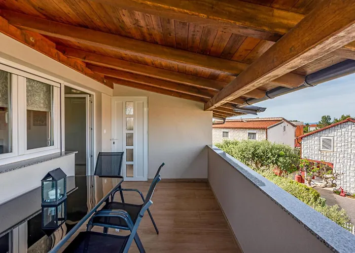 1 Bedroom Amazing In * Vir